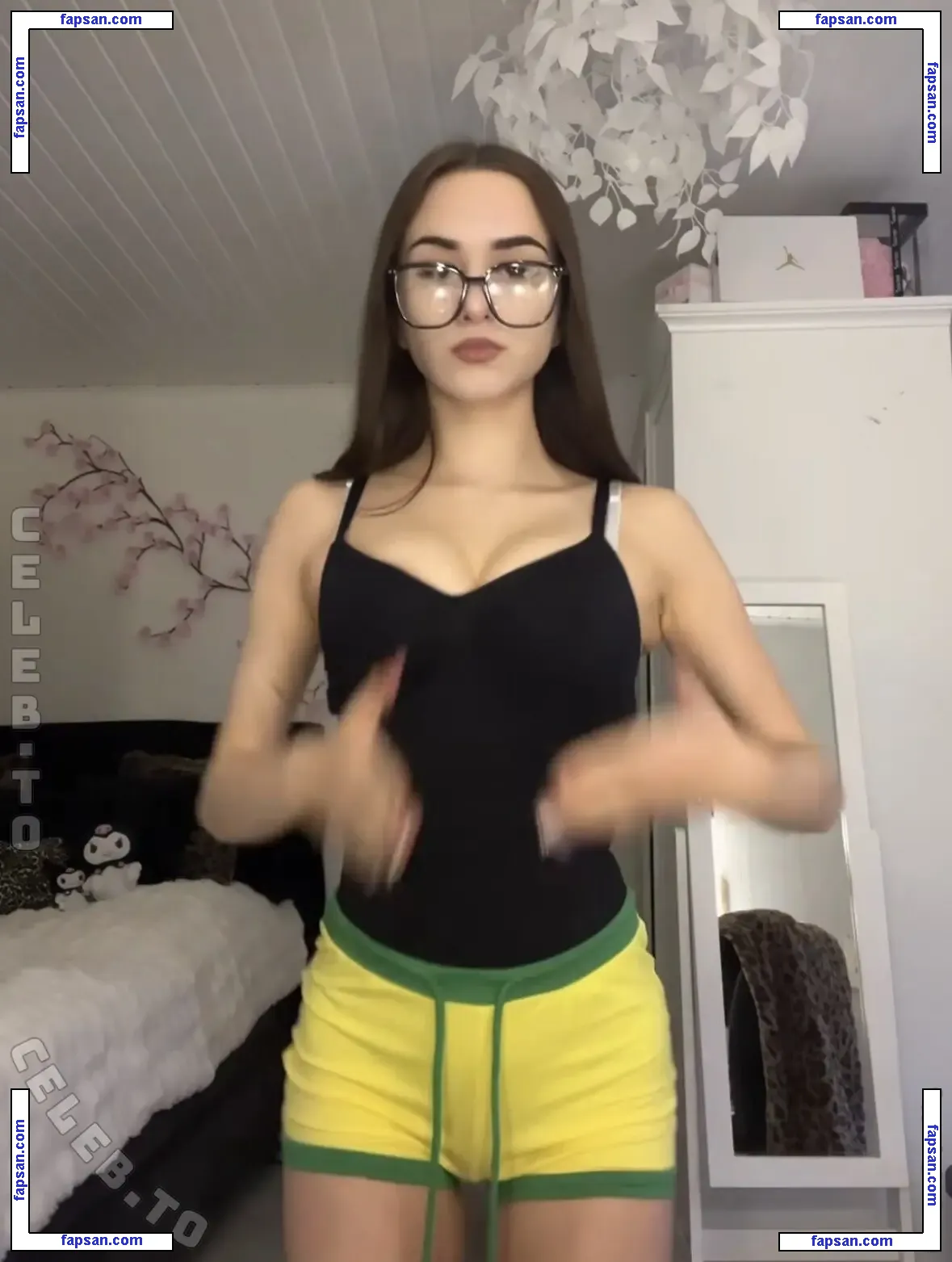 Celinaa.cd nude photo #0004 from OnlyFans