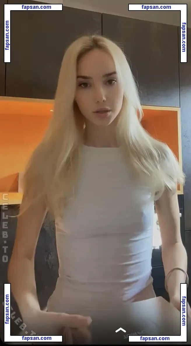 celinealbar голая фото #0017 с Онлифанс