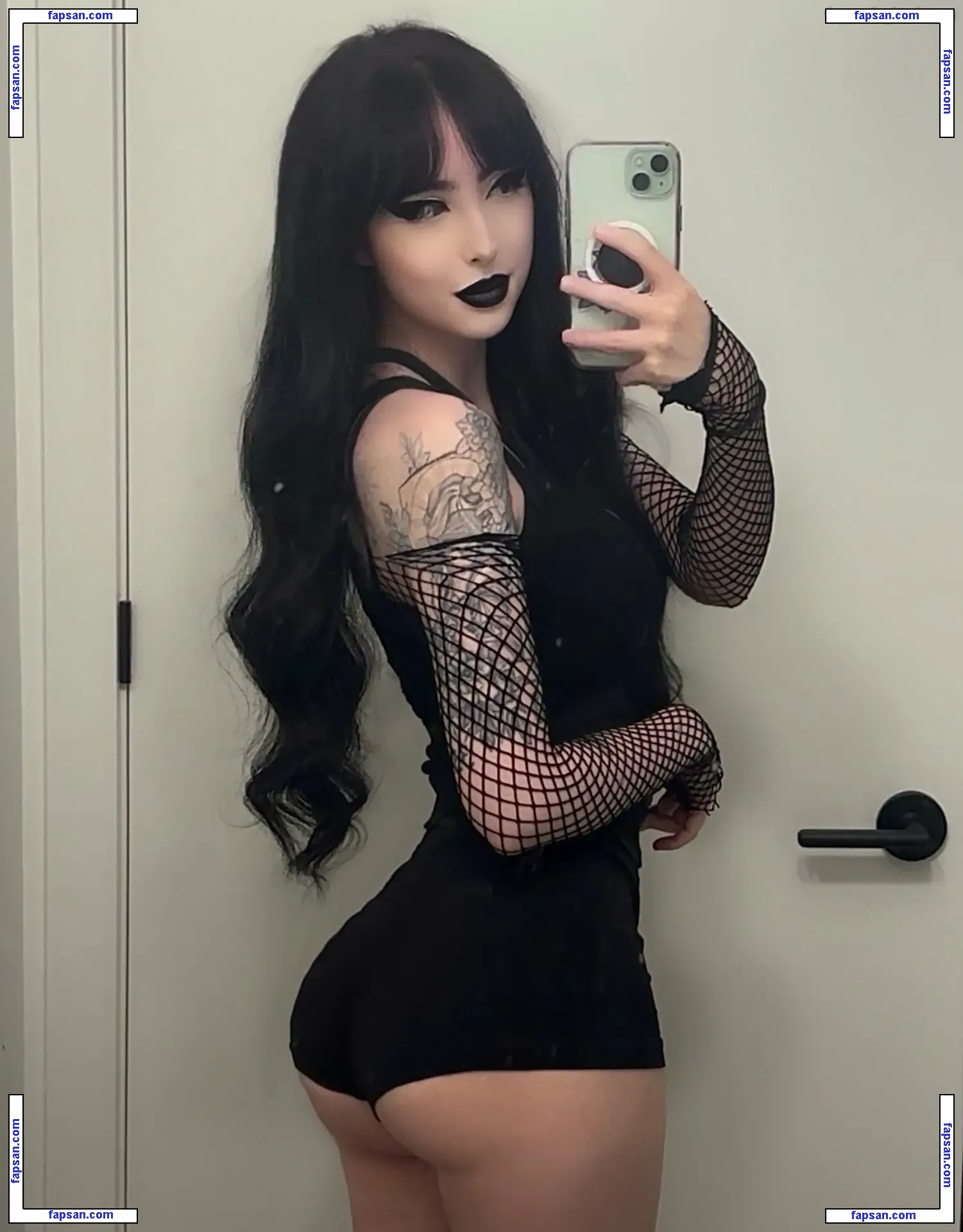 CelTheWitch333 голая фото #0010 с Онлифанс