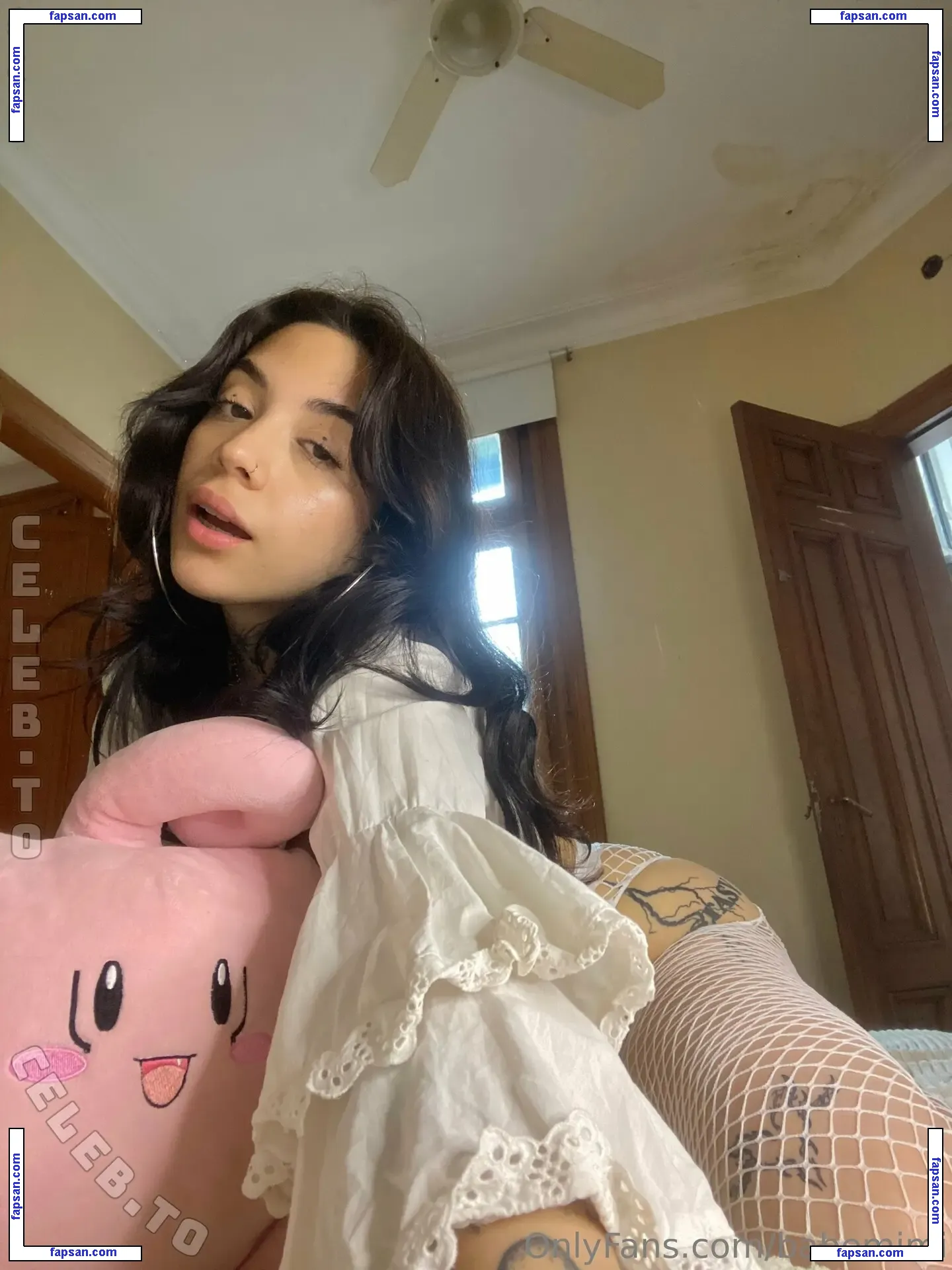 Ceydabaddie голая фото #0024 с Онлифанс