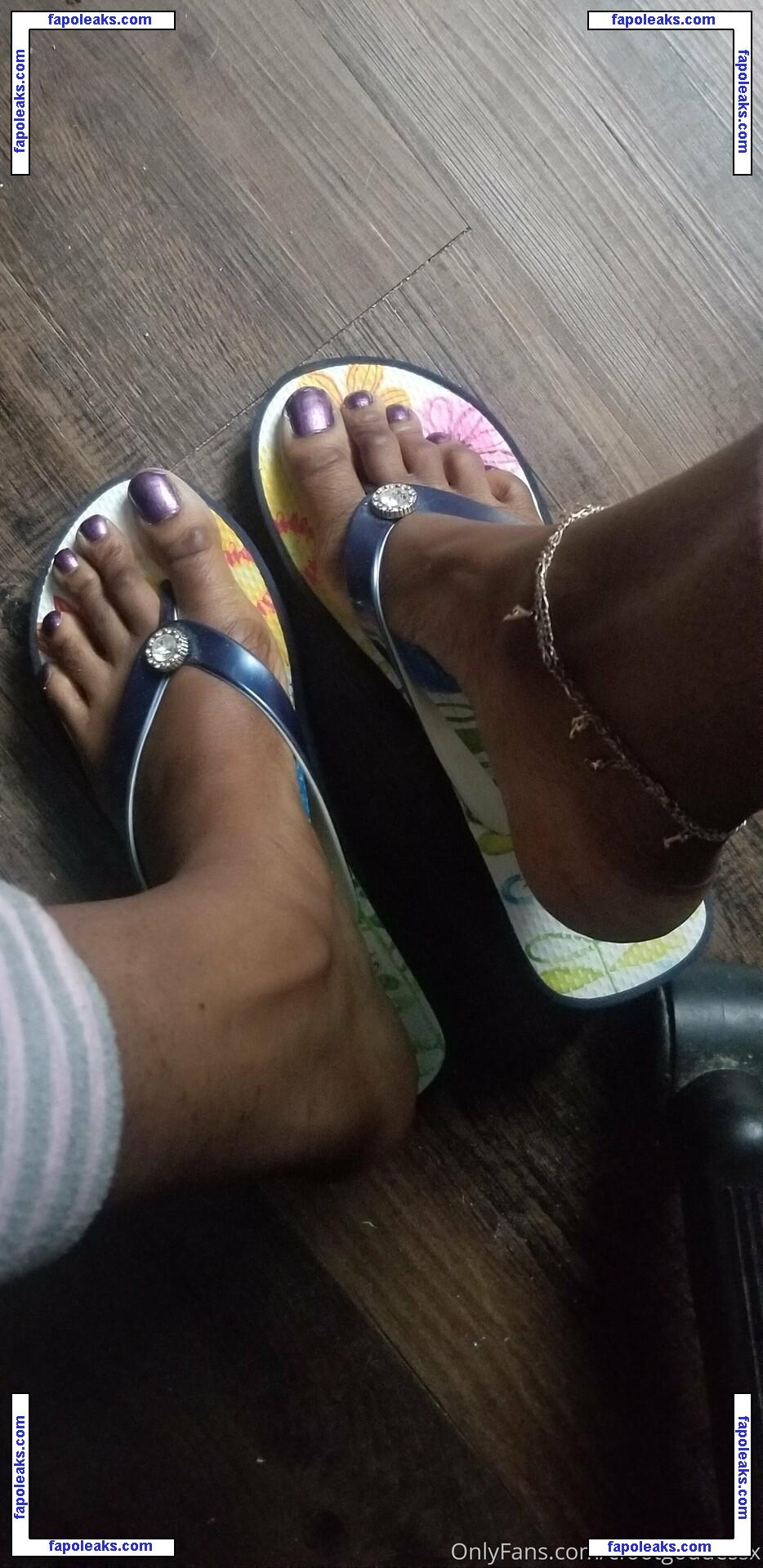 cfootgoddessx / chocolate_foot_goddess nude photo #0011 from OnlyFans