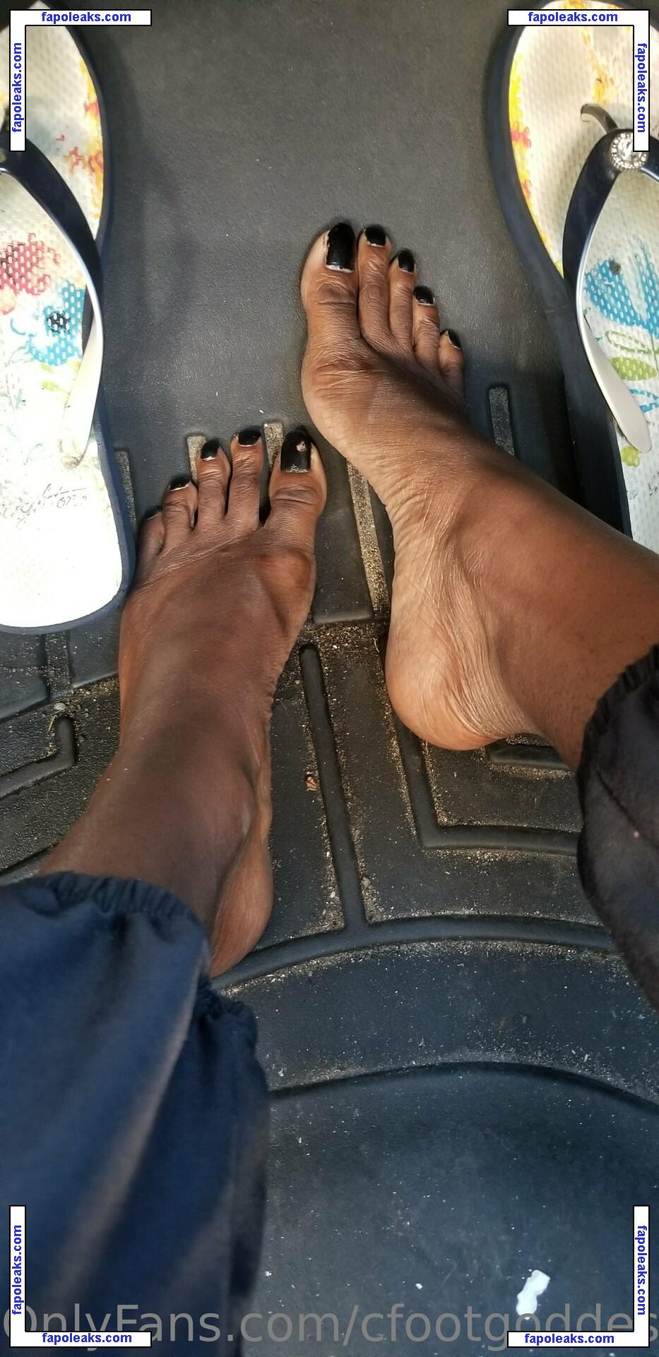 cfootgoddessx / chocolate_foot_goddess nude photo #0038 from OnlyFans