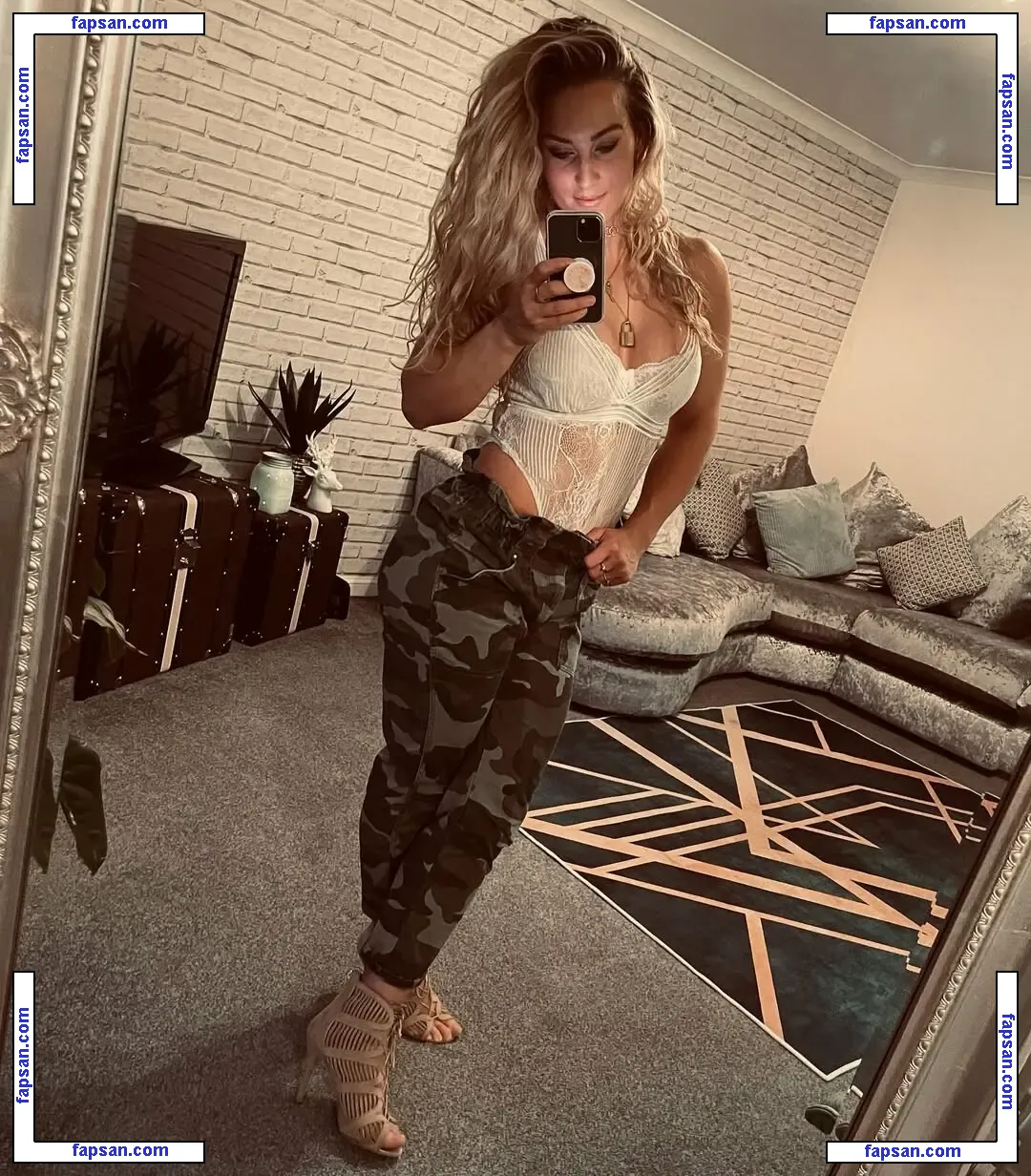 CfSheli nude photo #0040 from OnlyFans