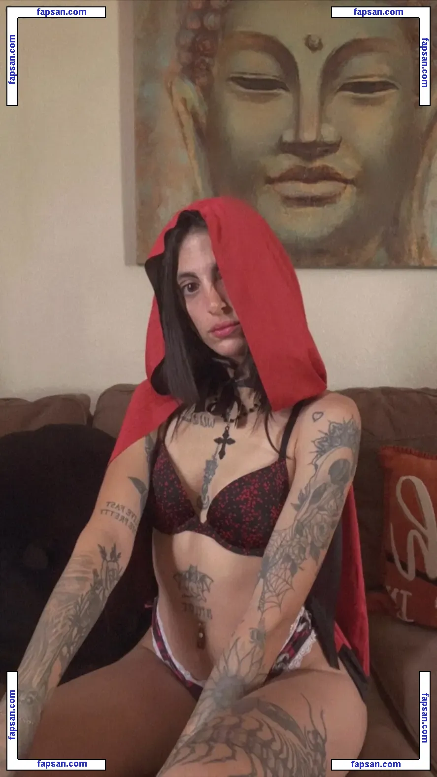 ch0fia голая фото #0019 с Онлифанс