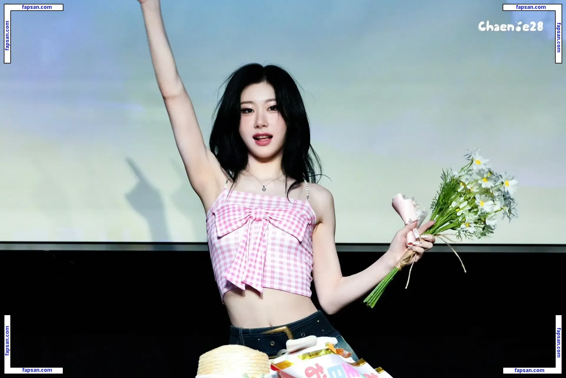 Chaeryeong nude photo #0015 from OnlyFans