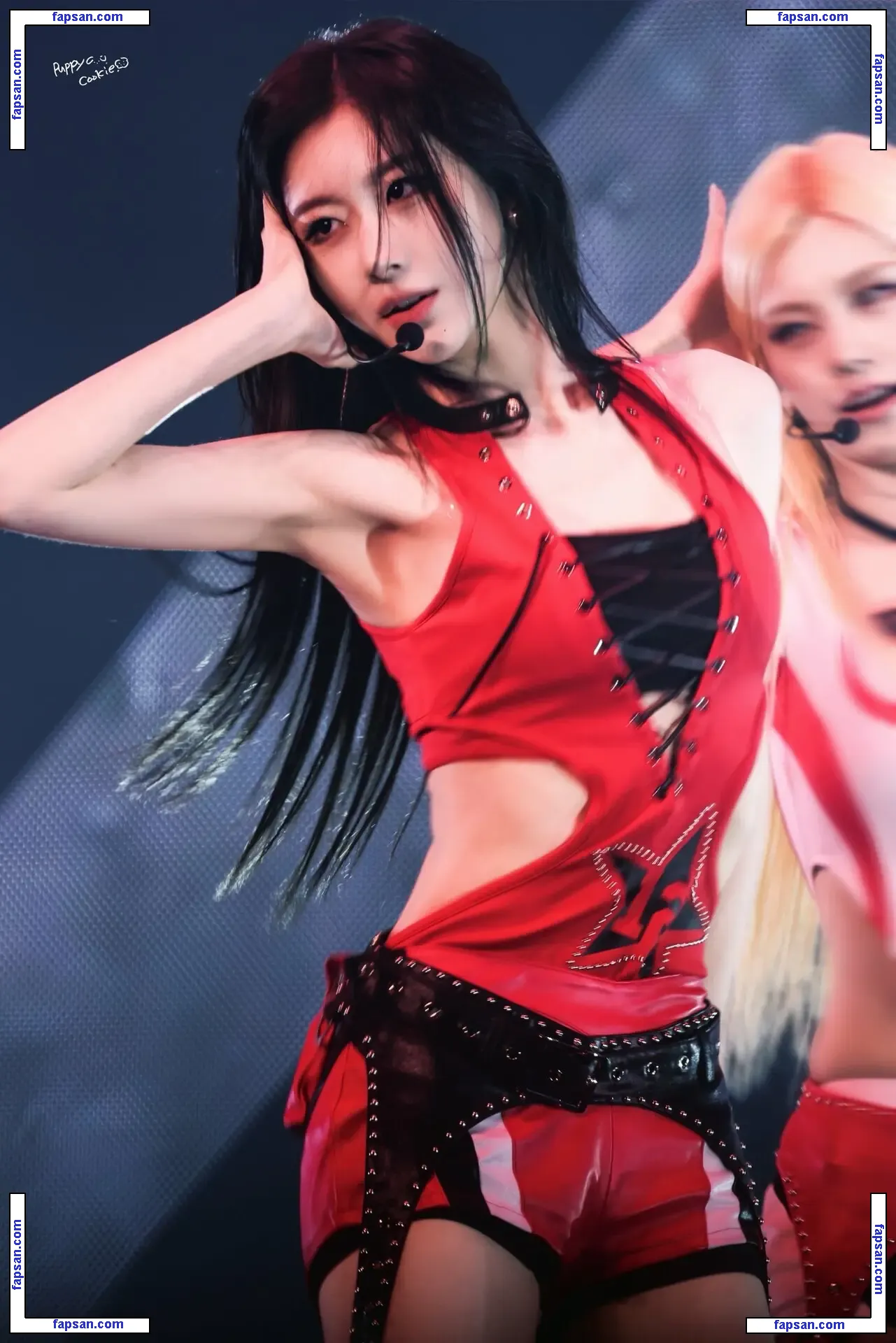 Chaeryeong nude photo #0070 from OnlyFans