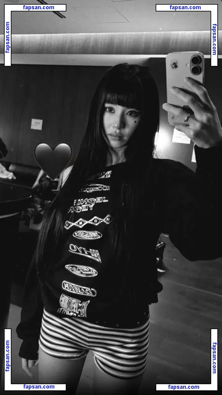 Chaeyoung голая фото #0030 с Онлифанс