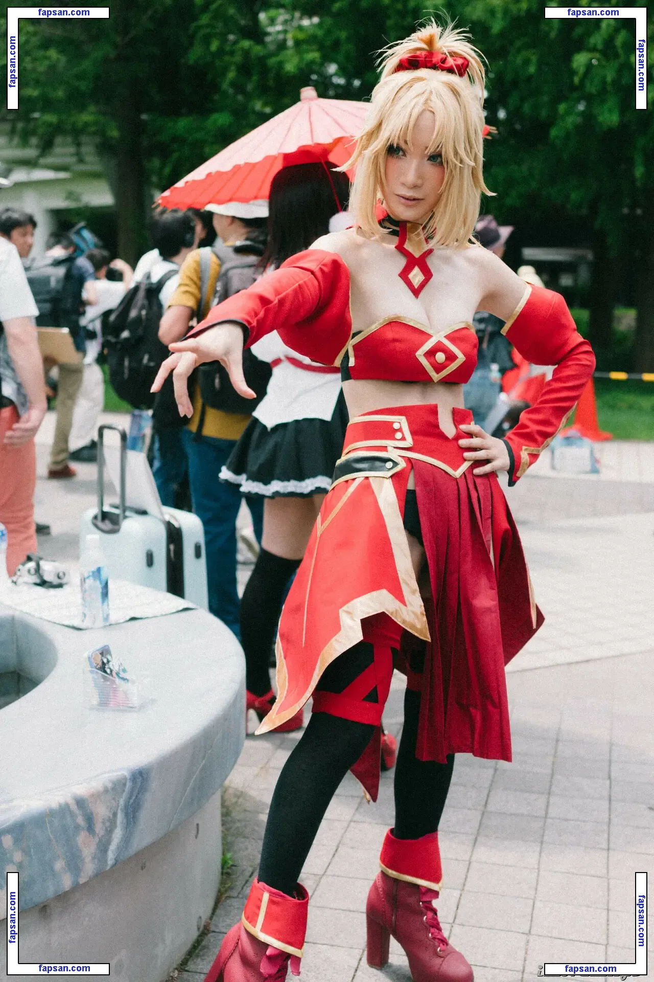 Chamomile Chami голая фото #0067 с Онлифанс