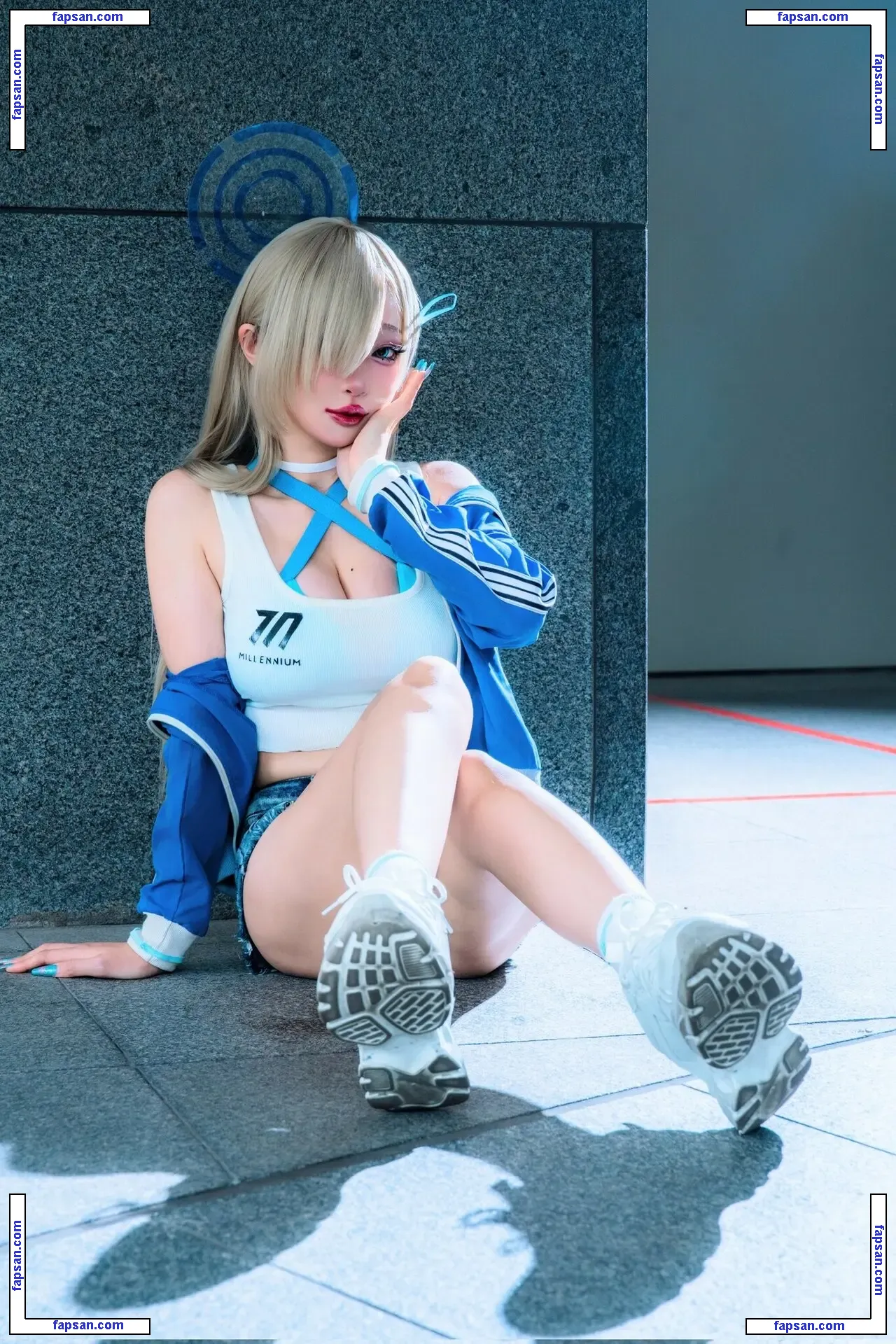 Chamomile Chami голая фото #0079 с Онлифанс