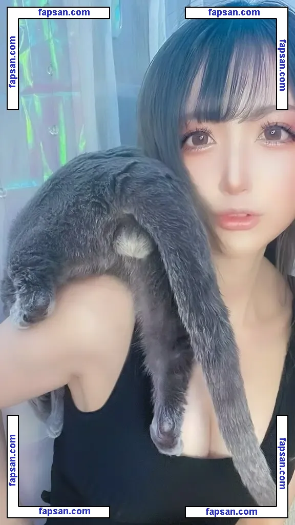 Chamomile Chami голая фото #0103 с Онлифанс