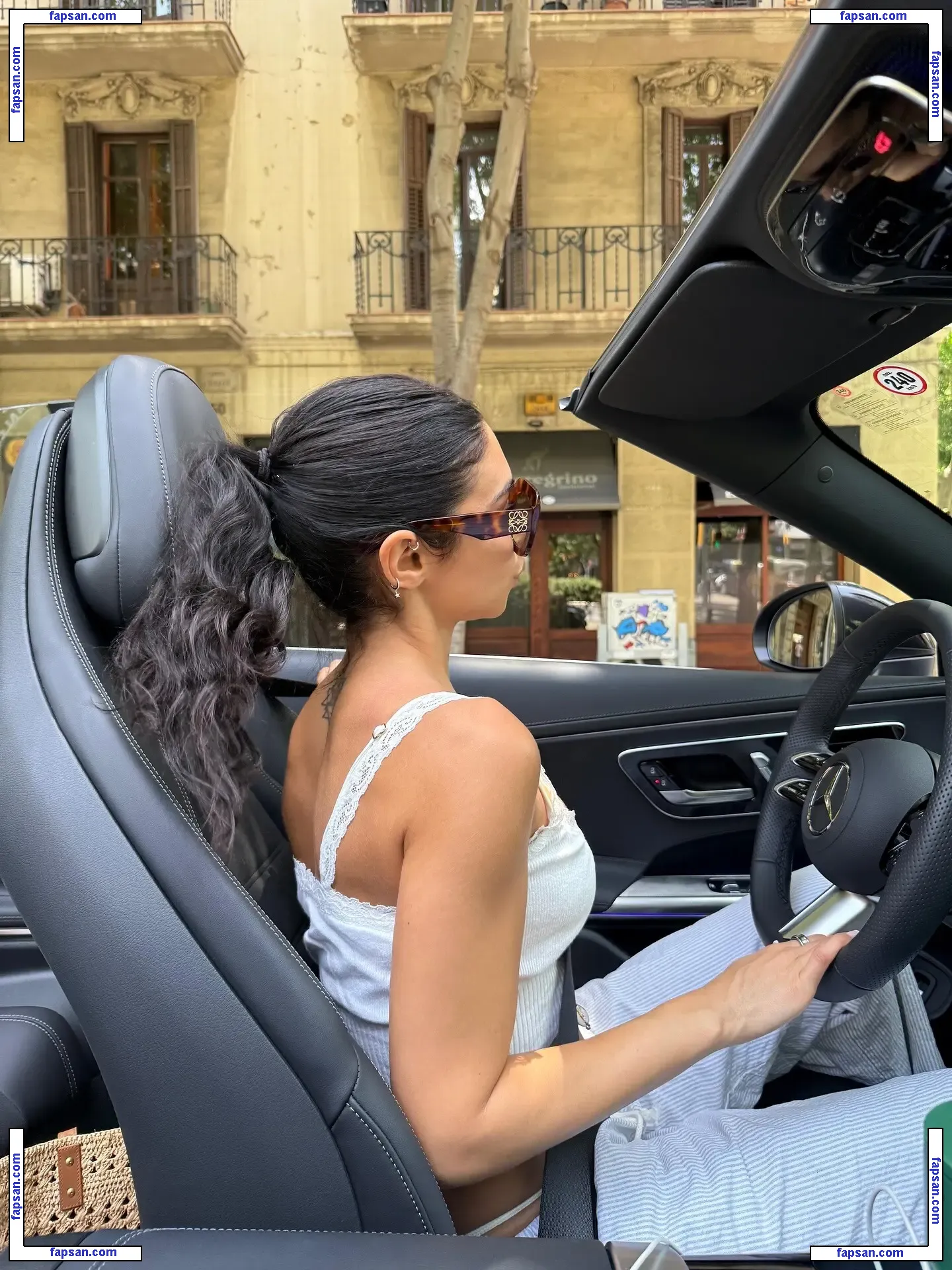 Chantel Jeffries nude photo #5631 from OnlyFans