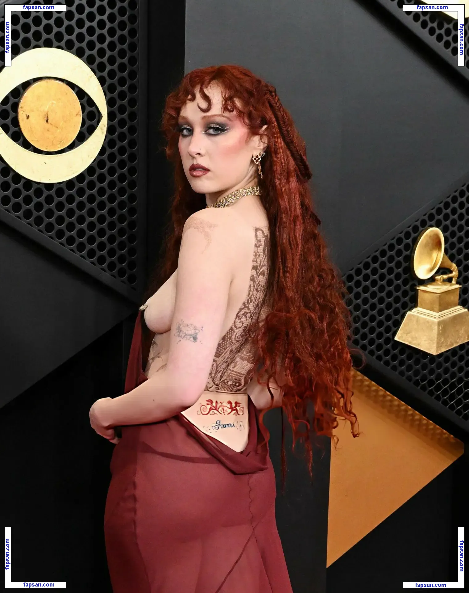 Chappell Roan голая фото #0155 с Онлифанс