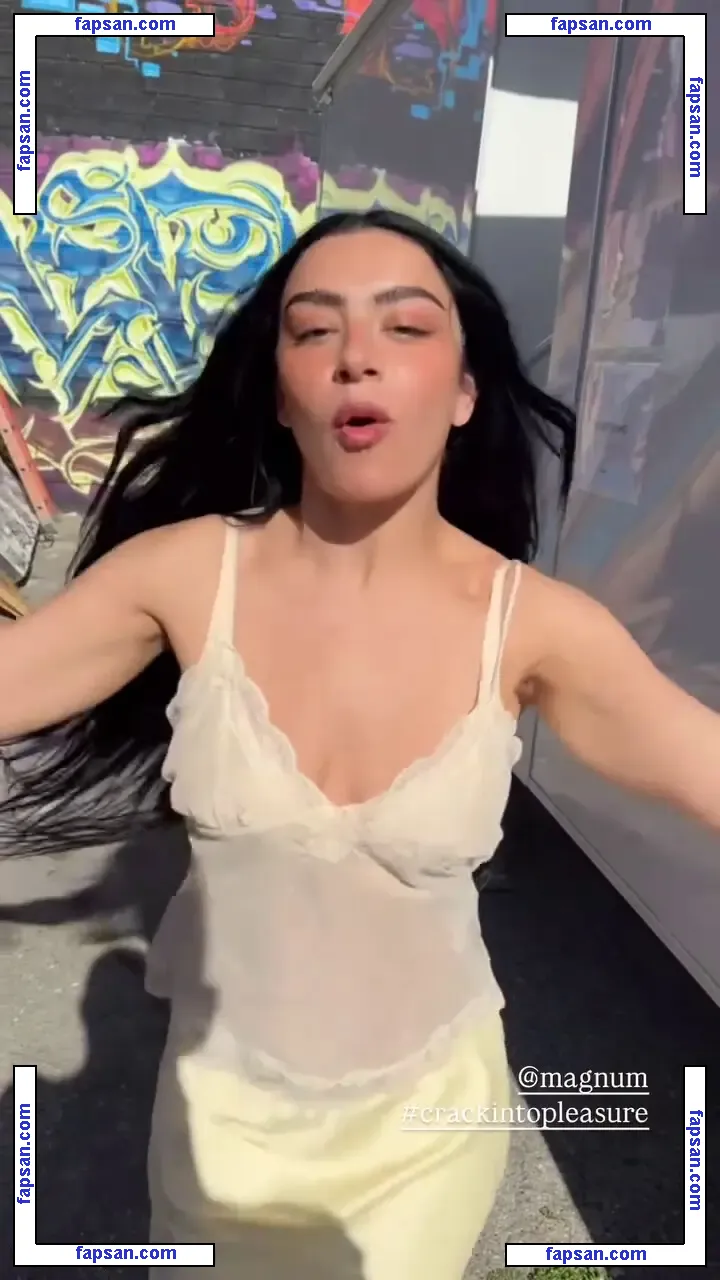 Charli XCX голая фото #3839 с Онлифанс