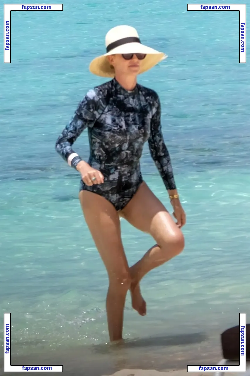 Charlize Theron nude photo #0009 from OnlyFans