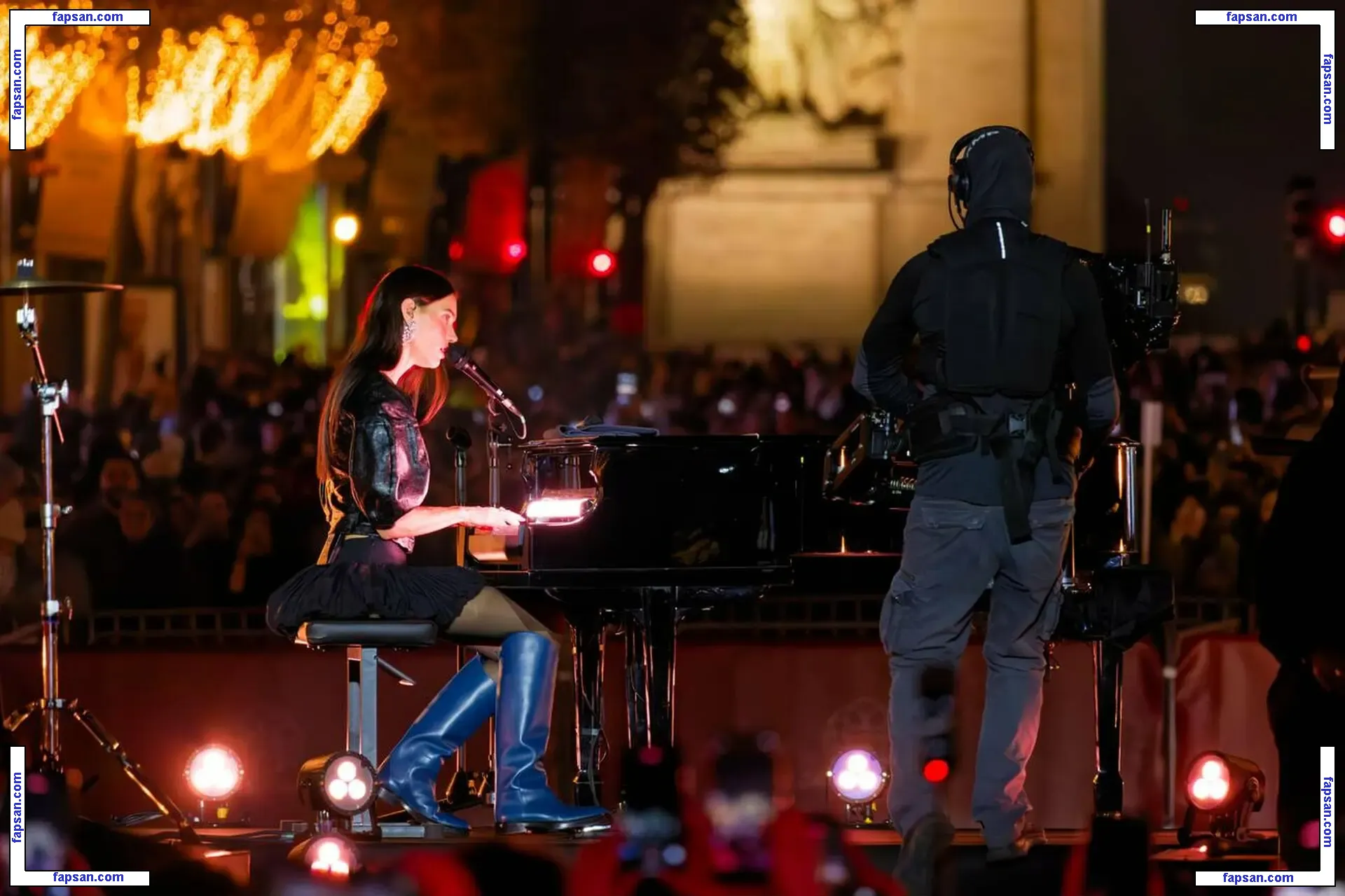 Charlotte Cardin nude photo #0072 from OnlyFans