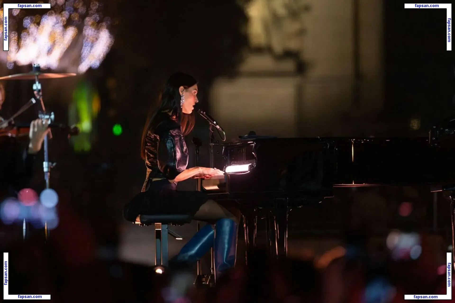 Charlotte Cardin nude photo #0089 from OnlyFans