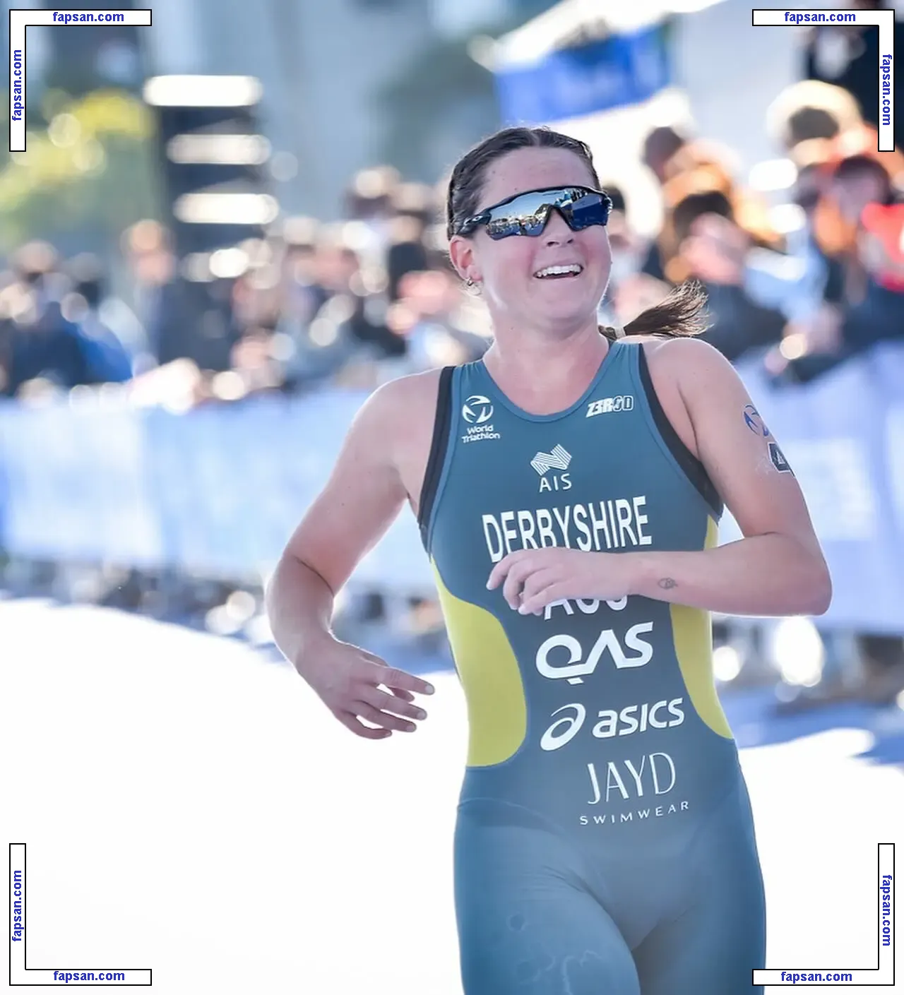 Charlotte Derbyshire nude photo #0001 from OnlyFans