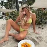 Charlotte Flair голая #0388