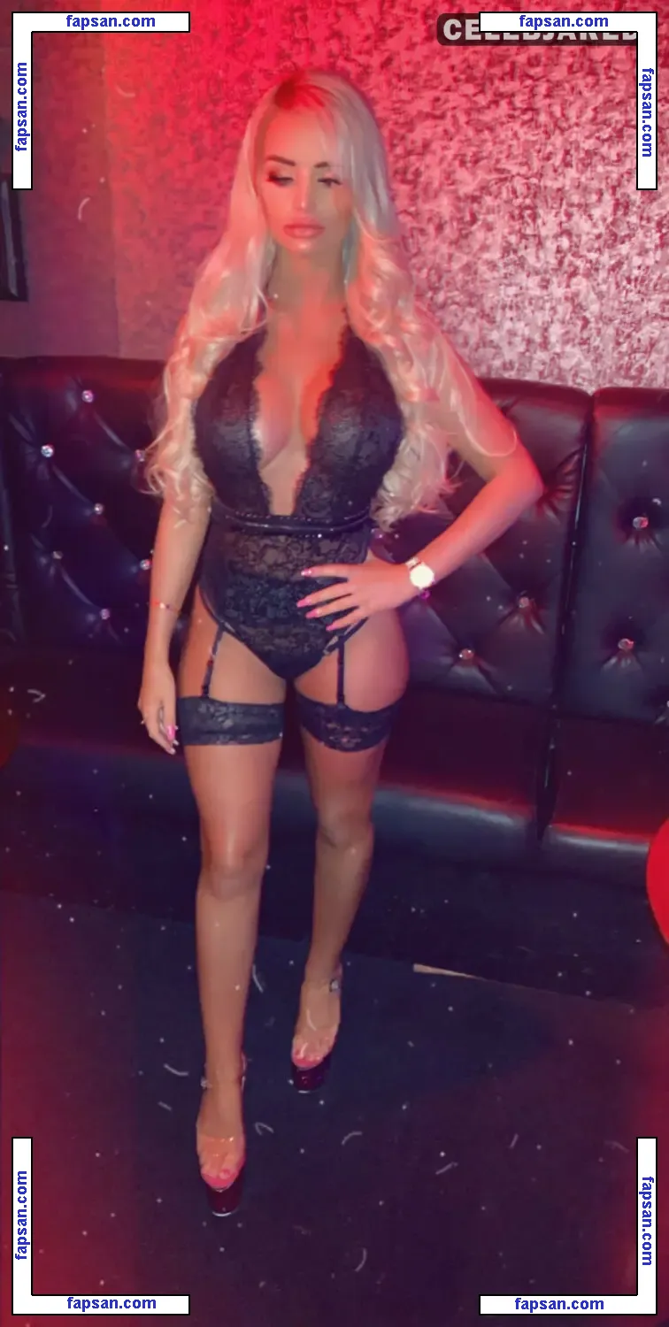 Charlotte Knight nude photo #0012 from OnlyFans