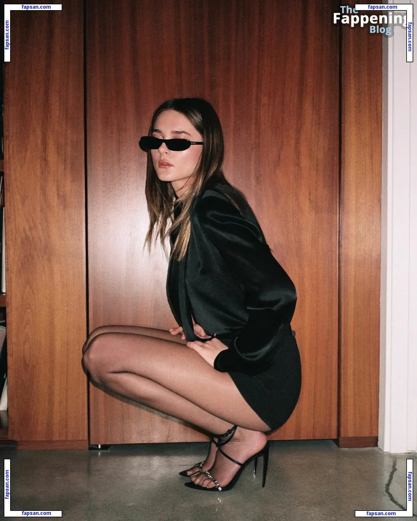 Charlotte Lawrence nude photo #0470 from OnlyFans