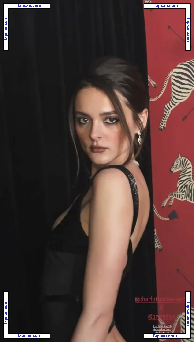 Charlotte Lawrence nude photo #1179 from OnlyFans