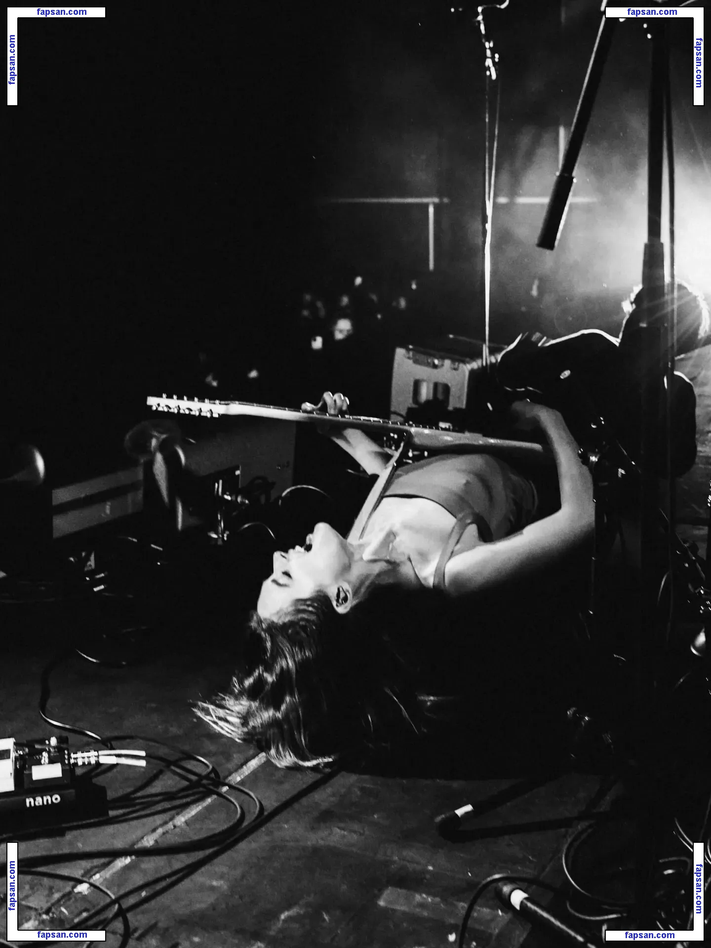 Charlotte Lawrence nude photo #1204 from OnlyFans