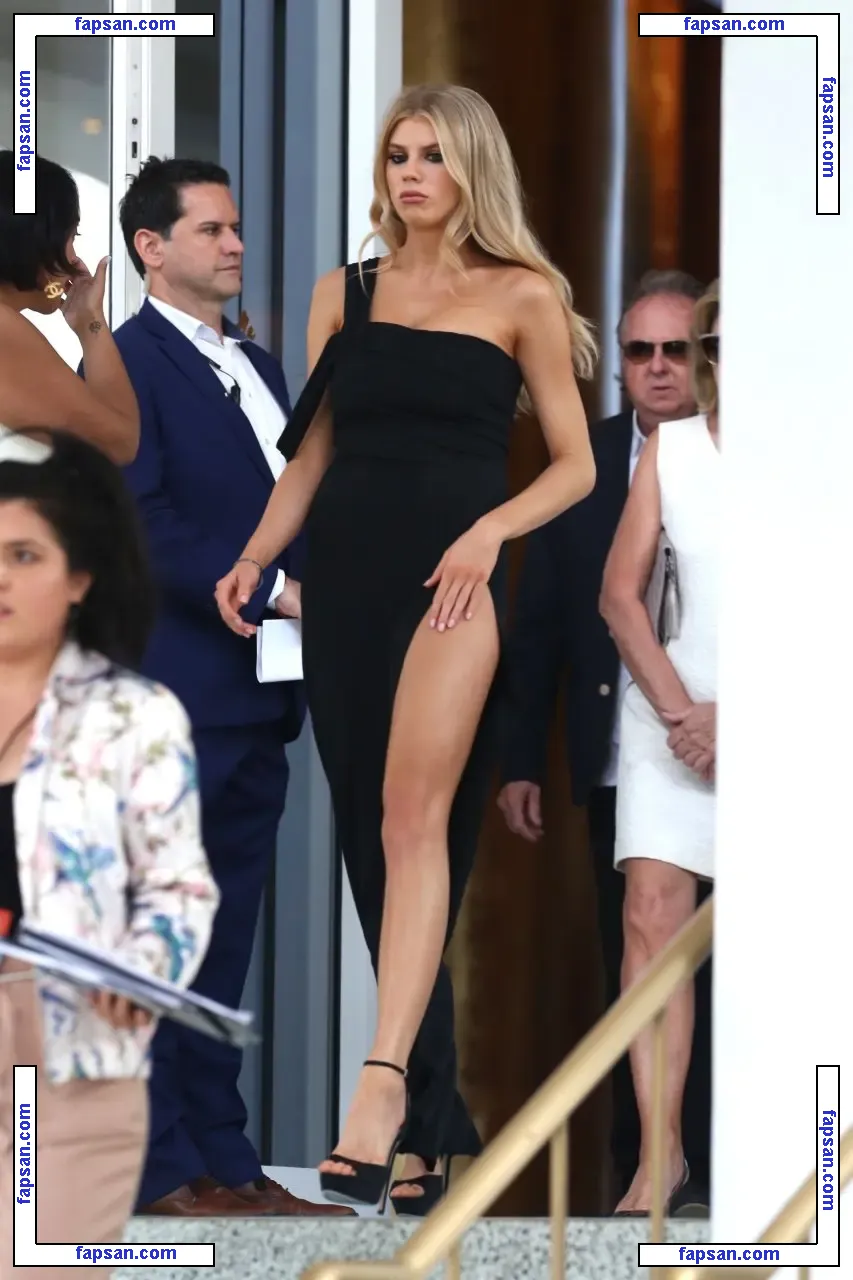 Charlotte McKinney nude photo #1161 from OnlyFans