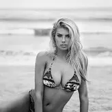 Charlotte McKinney голая #5608