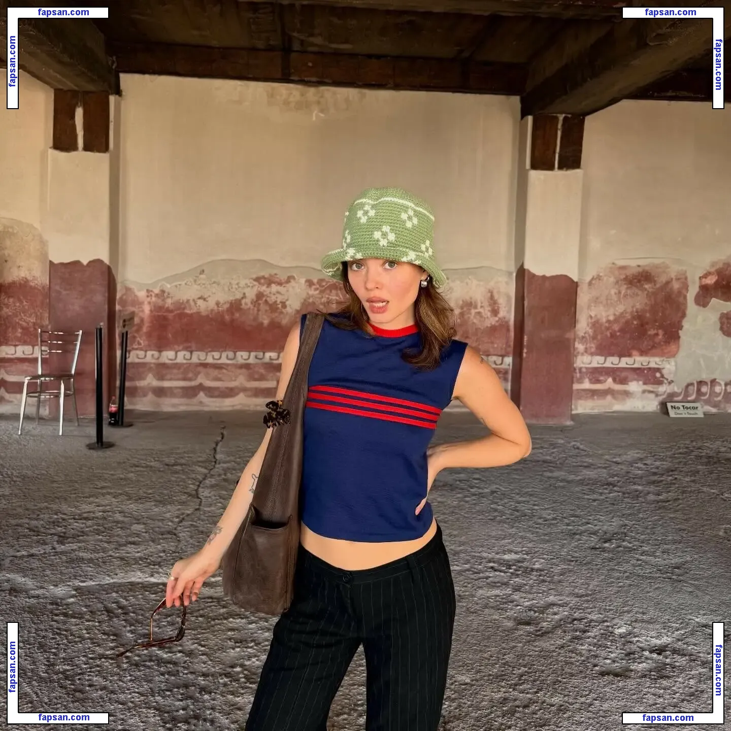 Charlotte Rose Benjamin голая фото #0009 с Онлифанс