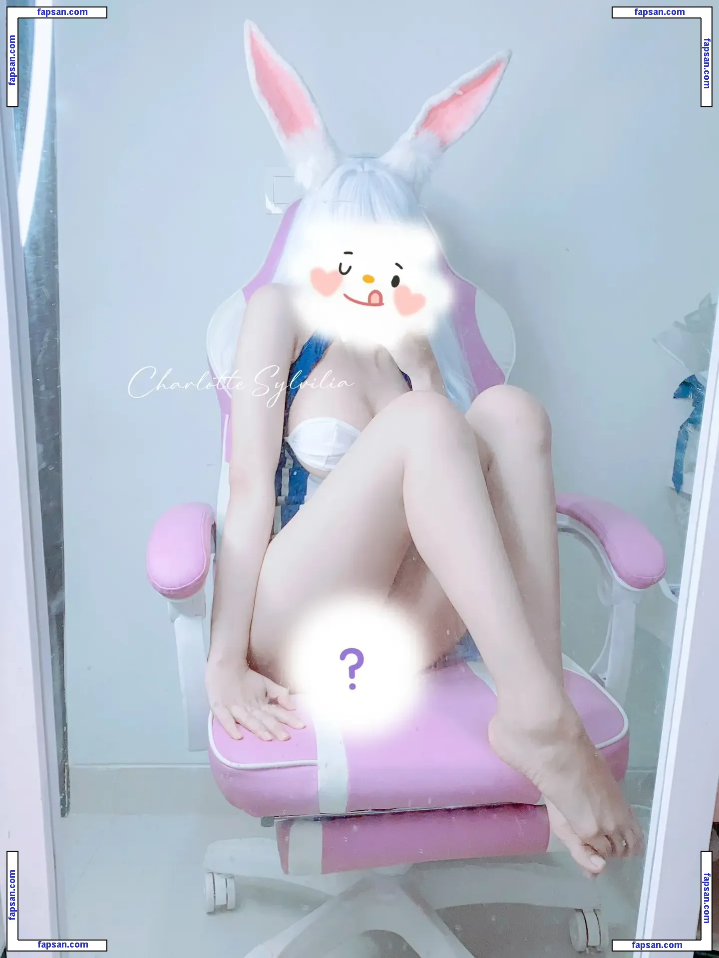 Charlotte Sylvilia nude photo #0001 from OnlyFans