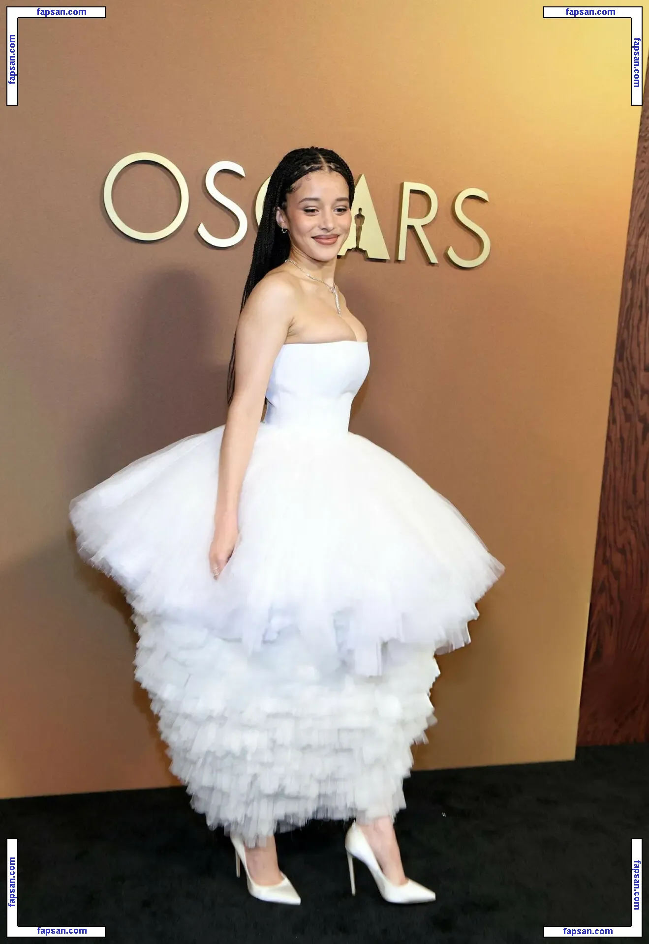 Chase Infiniti голая фото #0041 с Онлифанс