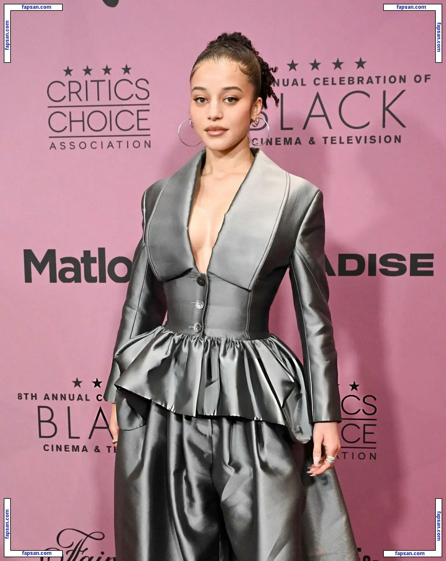 Chase Infiniti nude photo #0068 from OnlyFans