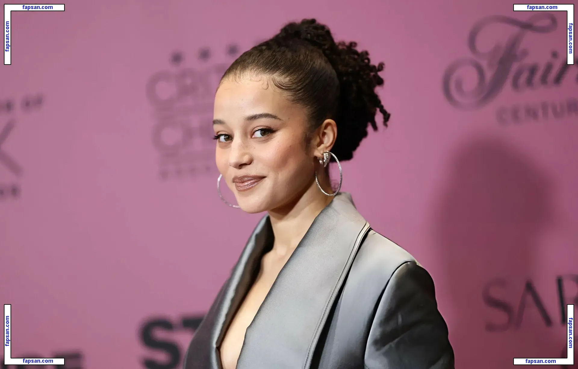 Chase Infiniti nude photo #0071 from OnlyFans