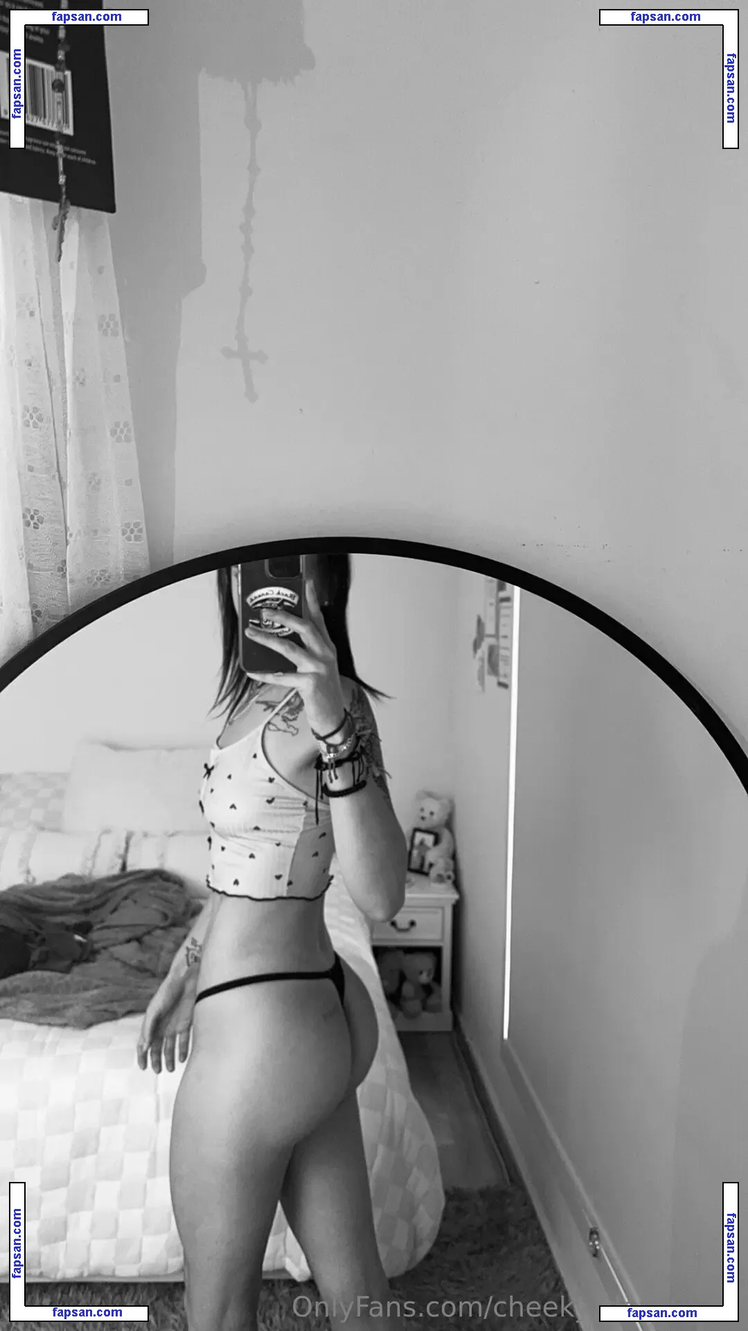 cheeky_devil9054 nude photo #0013 from OnlyFans