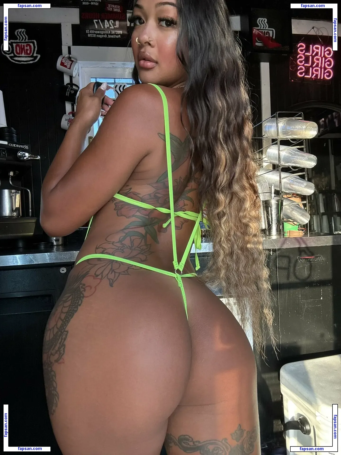 cheekychynaa nude photo #0022 from OnlyFans