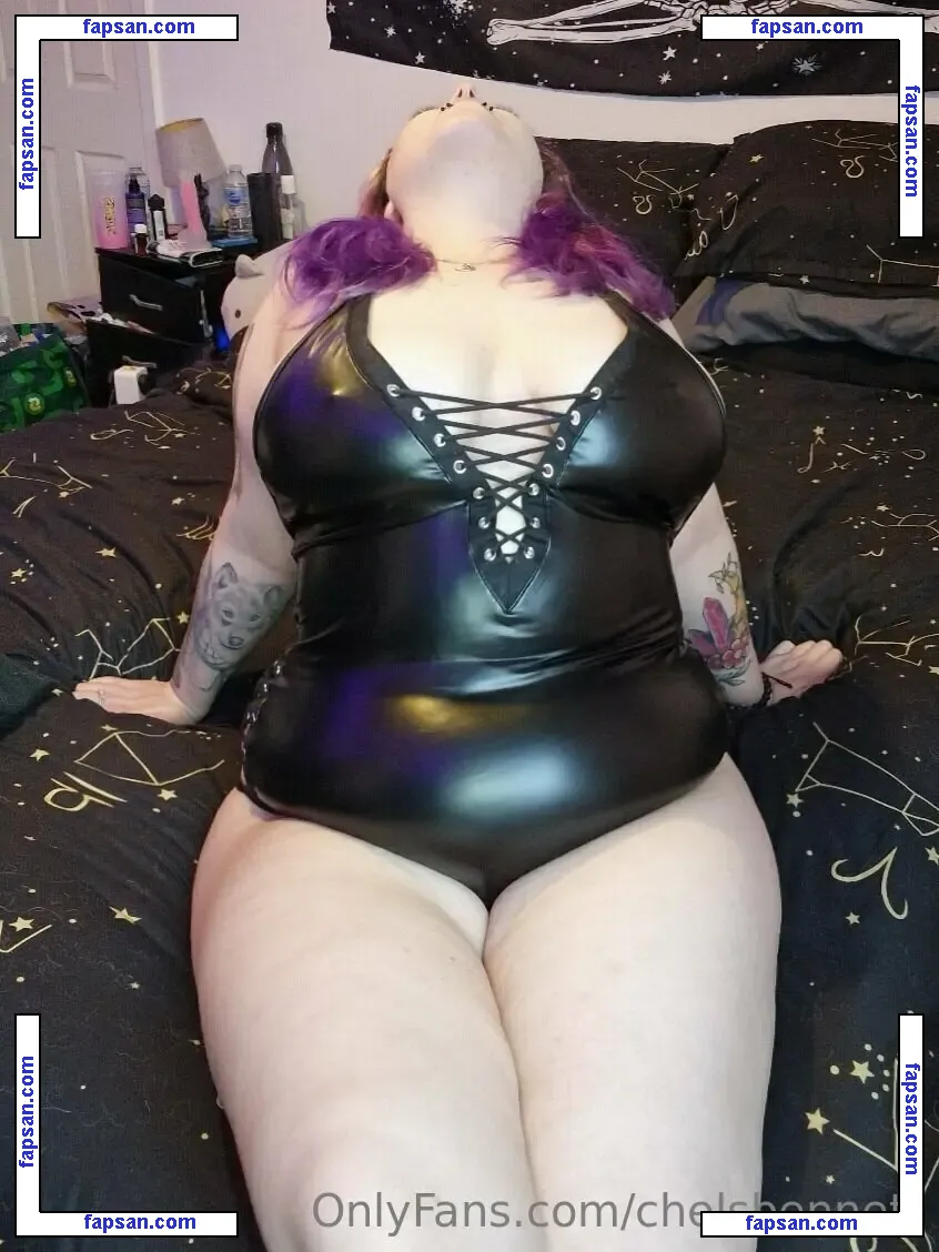 chelsbennett nude photo #0030 from OnlyFans