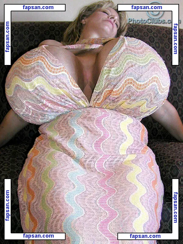 Chelsea Charms nude photo #0117 from OnlyFans