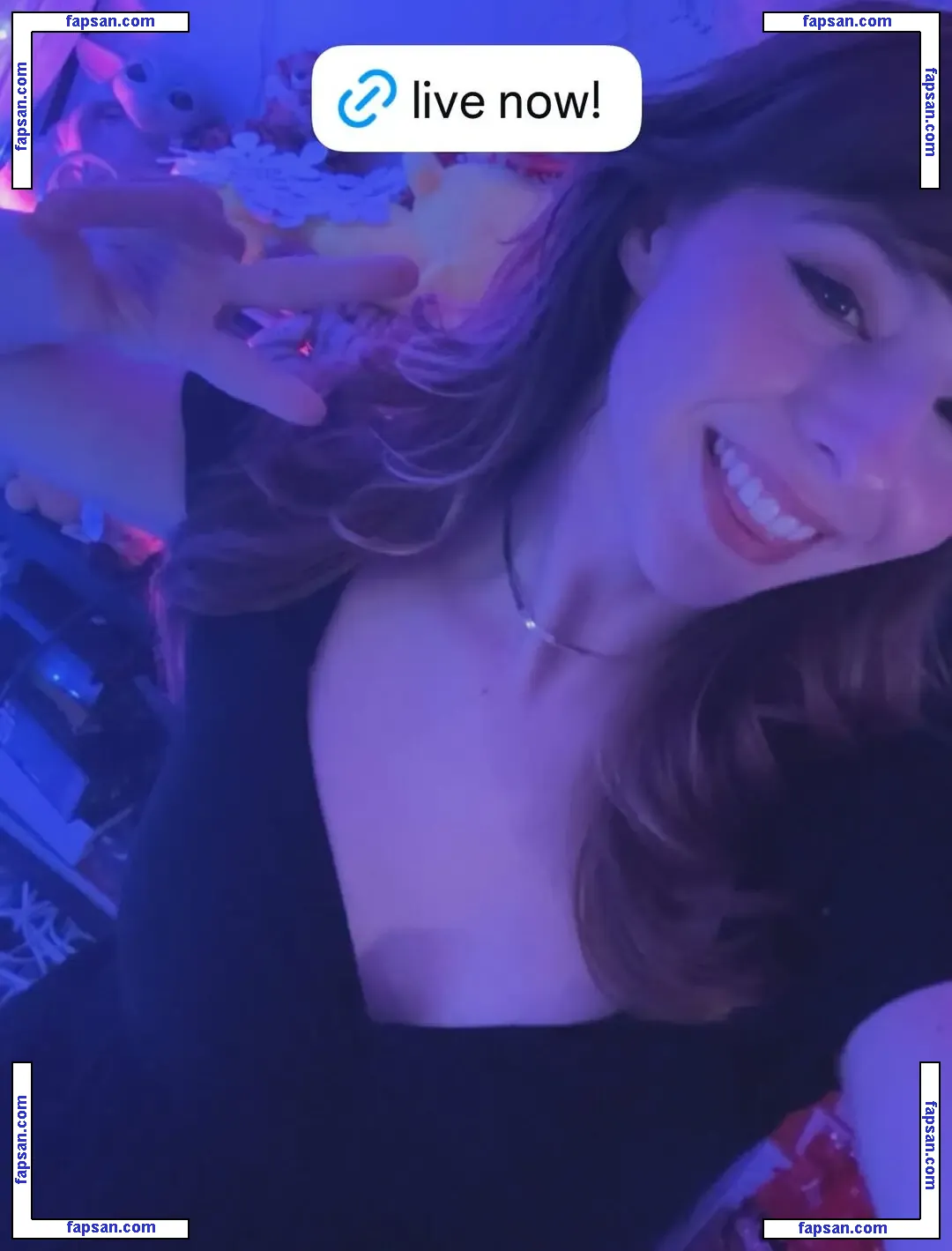 Chelsea Cook nude photo #0021 from OnlyFans