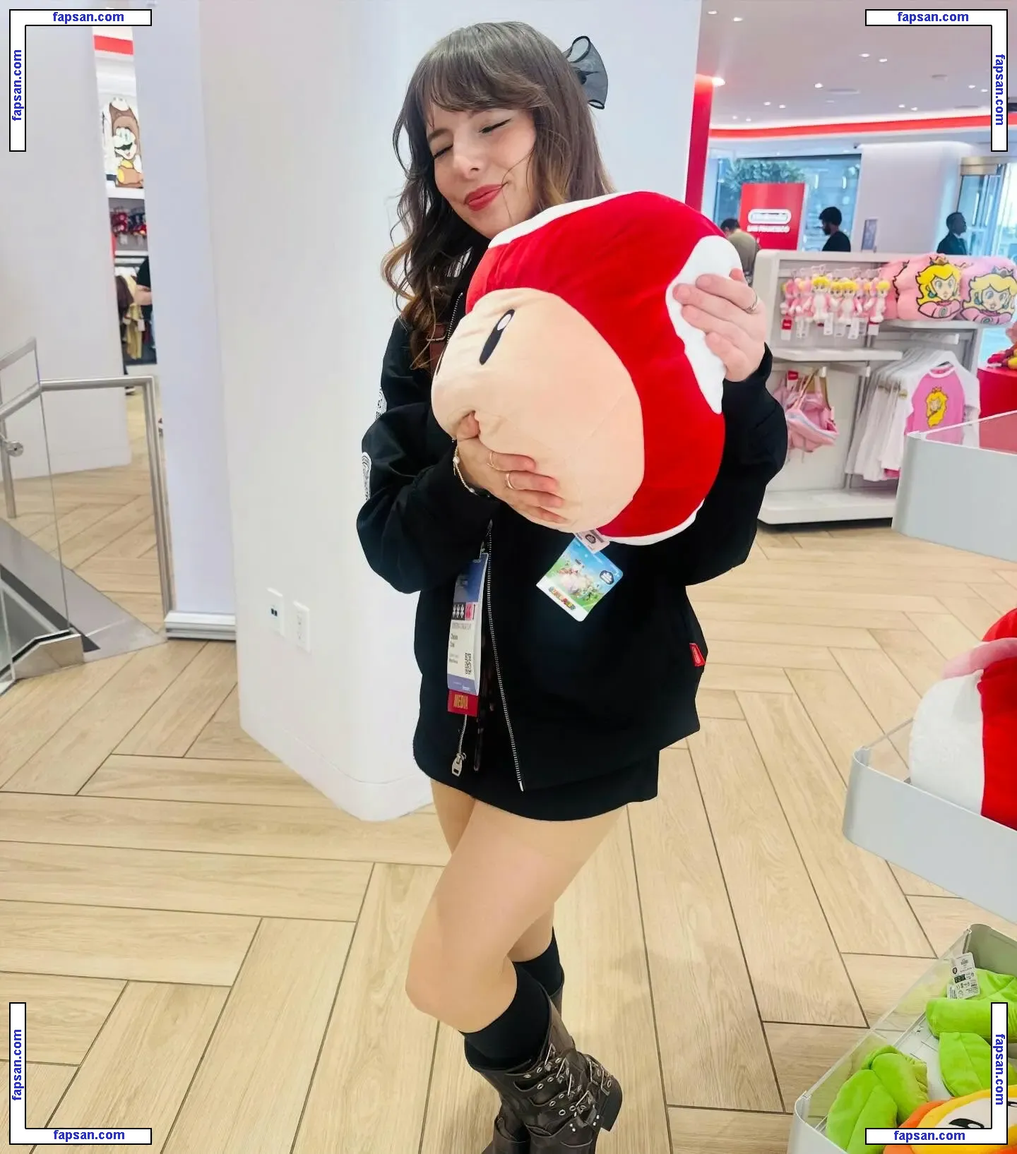 Chelsea Cook nude photo #0025 from OnlyFans