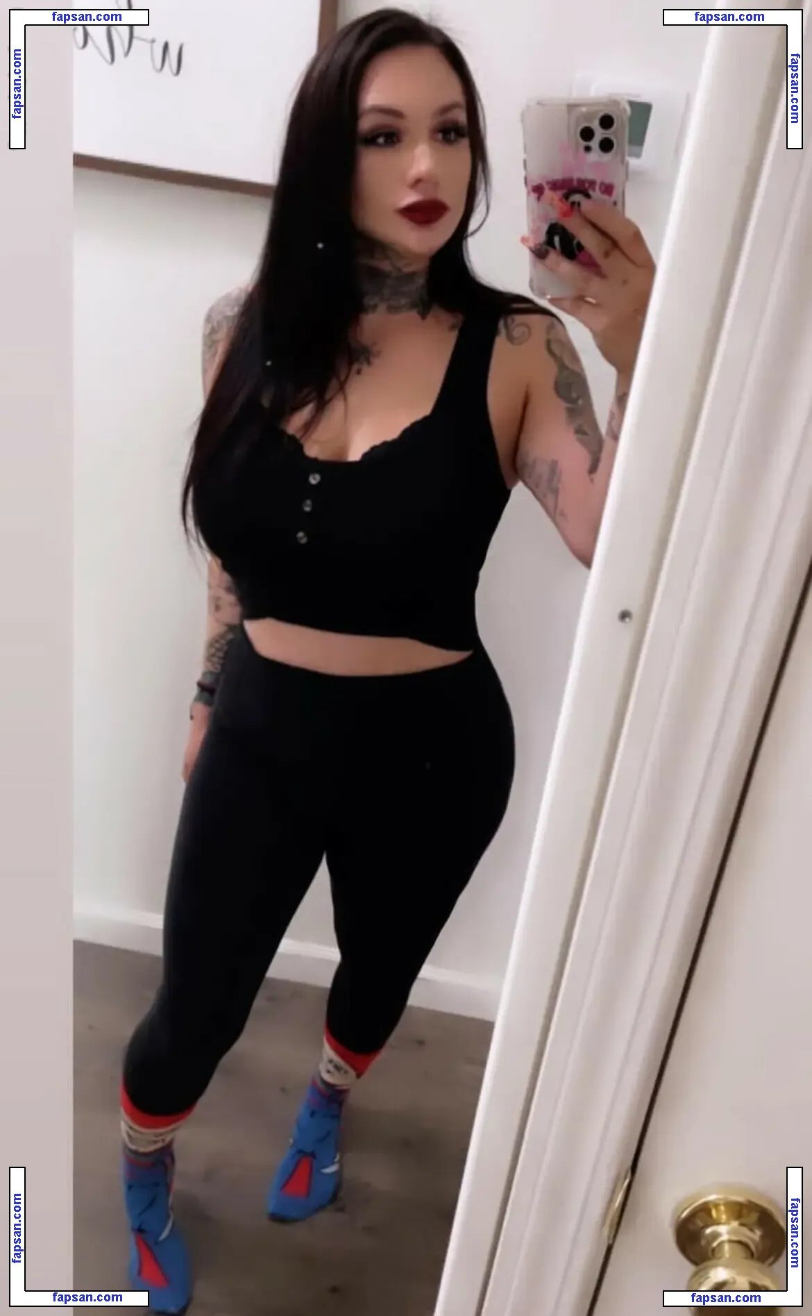 _chelsischerry91 голая фото #0003 с Онлифанс