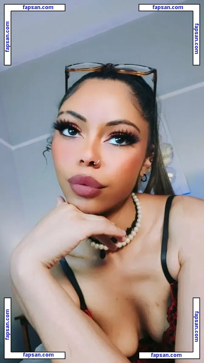 chelsquin голая фото #0005 с Онлифанс