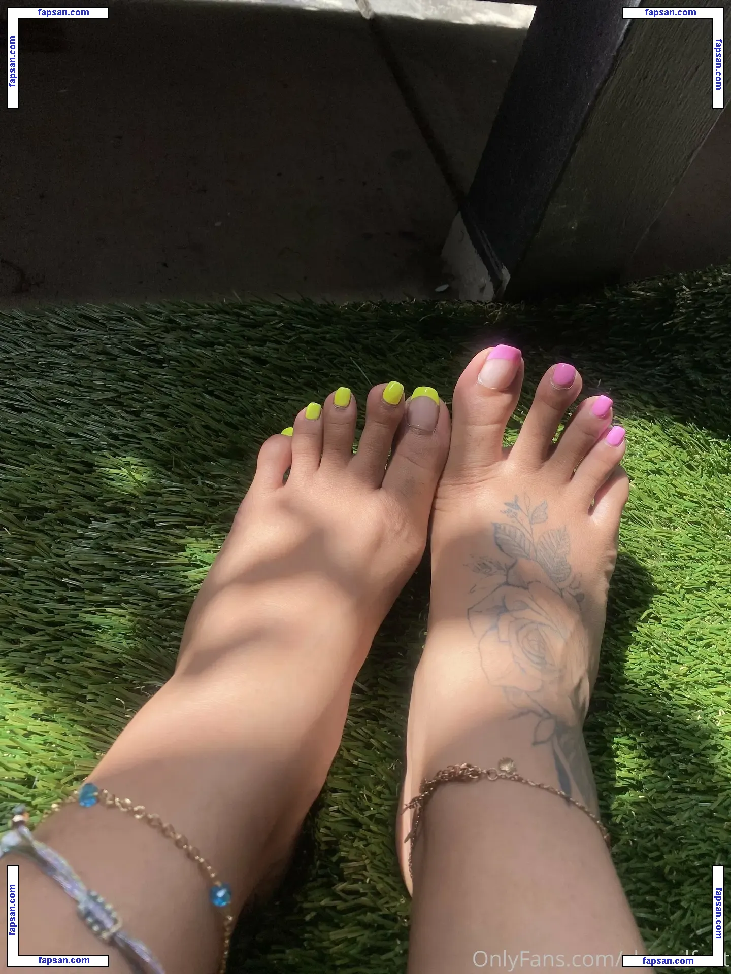 chenalfeet nude photo #0052 from OnlyFans