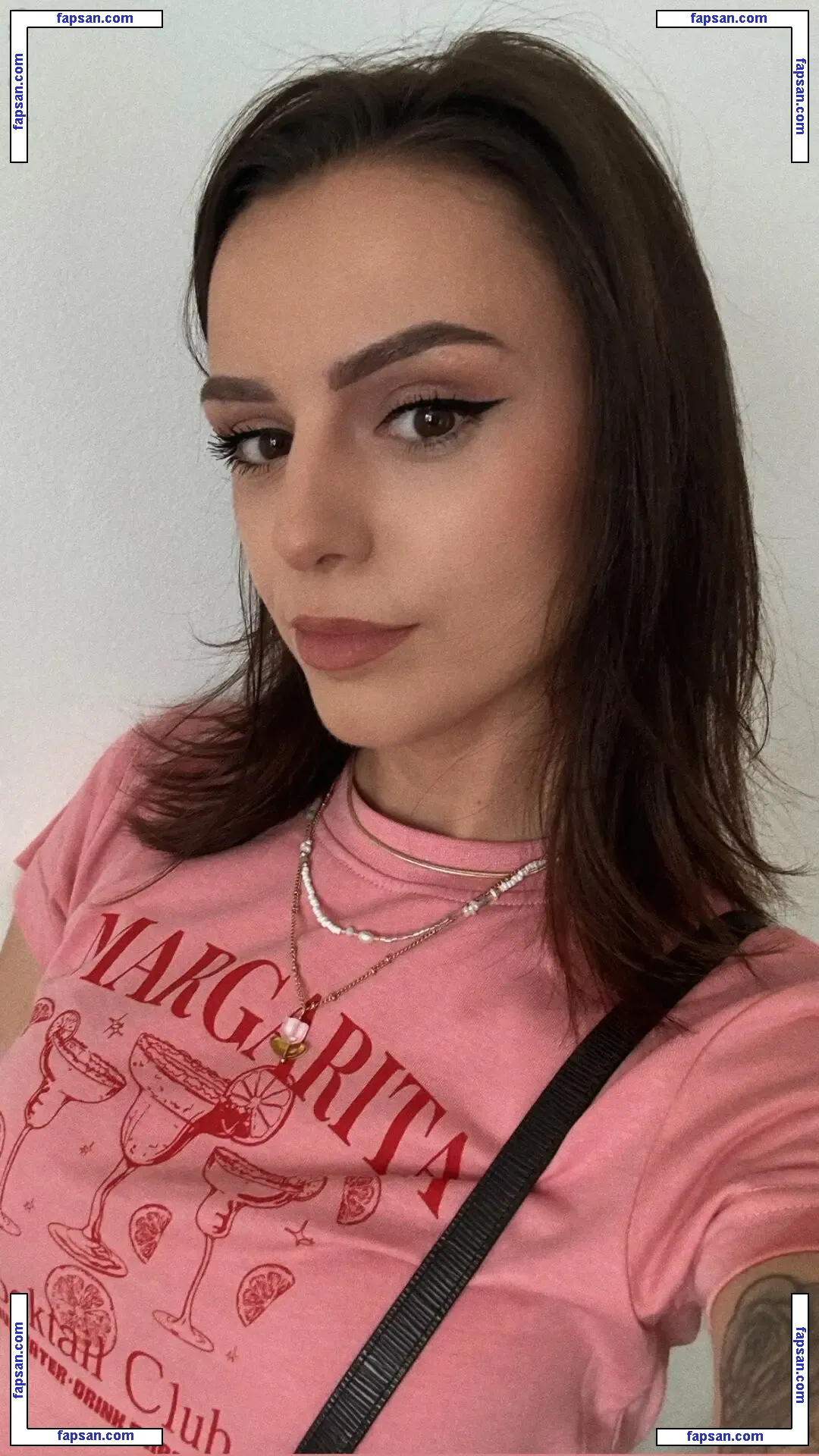 Cher Lloyd nude photo #0068 from OnlyFans