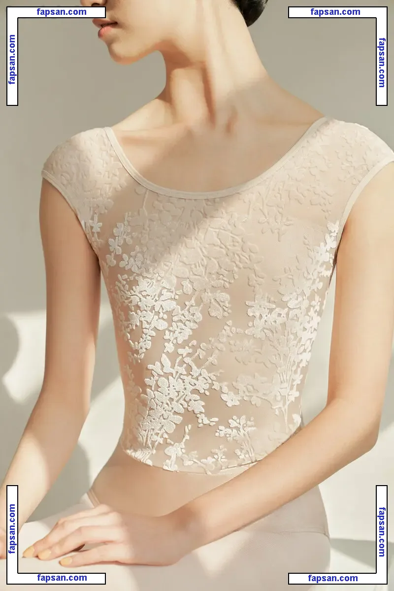 Cherie голая фото #0003 с Онлифанс