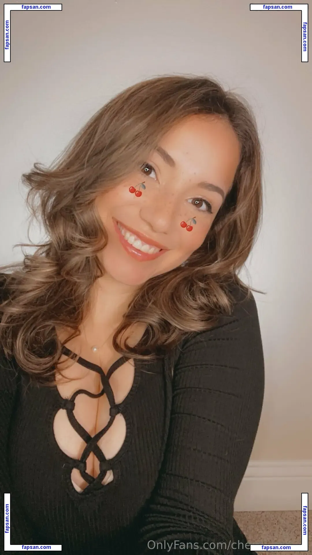 cherry_cravin nude photo #0001 from OnlyFans