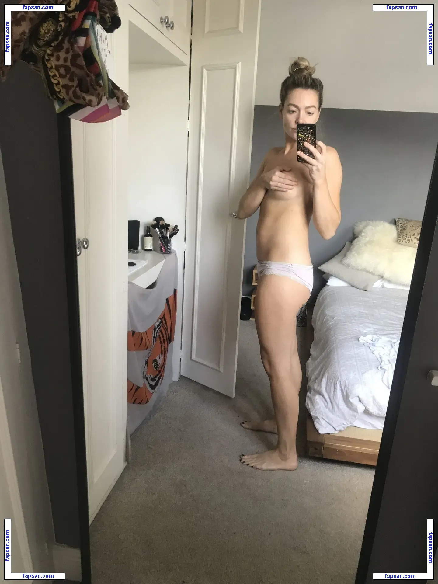 Cherry Healey nude photo #0001 from OnlyFans