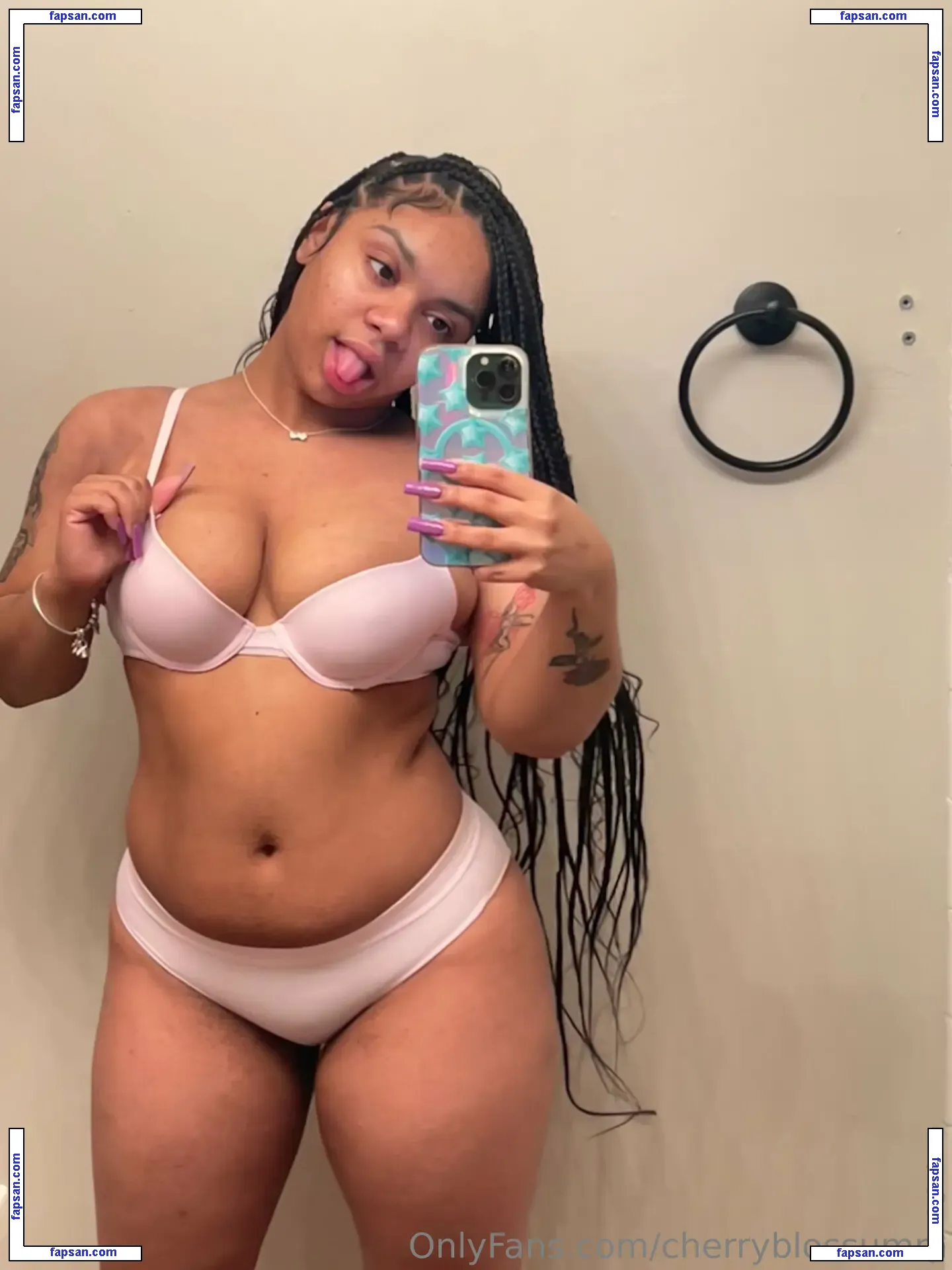 cherryblossumm nude photo #0001 from OnlyFans