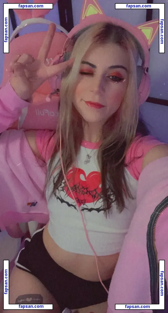 Cherryxverse nude photo #0132 from OnlyFans