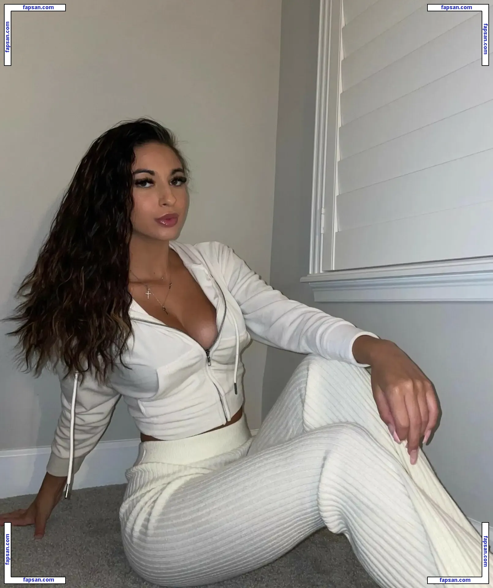 ches_17 nude photo #0001 from OnlyFans