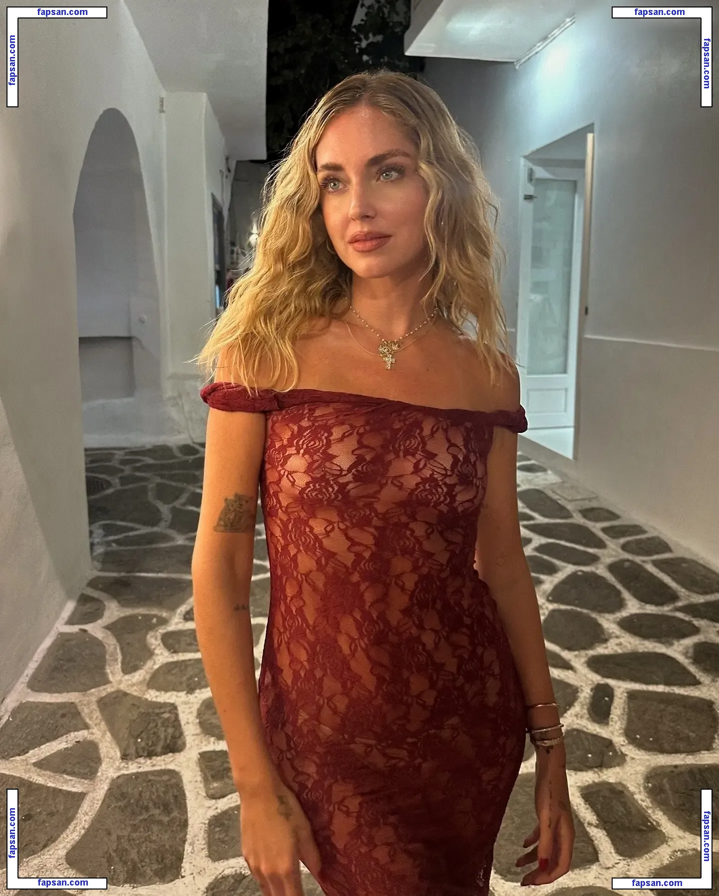 Chiara Ferragni nude photo #1699 from OnlyFans